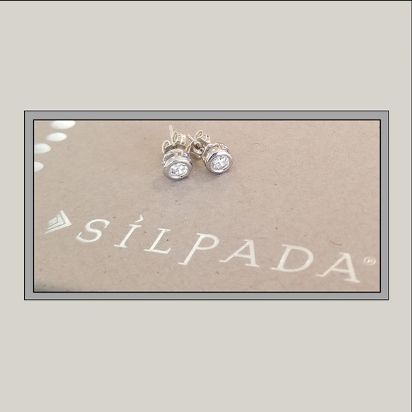 Silpada Jewelry - Silpada .925 CZ Stud Earrings - Retired - Rare
